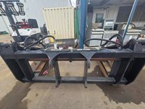 Cat IT28 Attachment