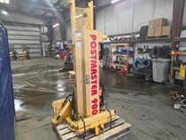 Postmaster 9000 Post Pounder