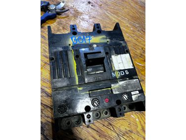Used GE 400A   Electrical Breaker