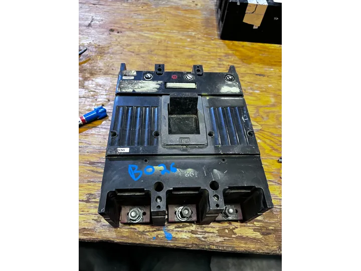 GE 90A Electrical Breaker