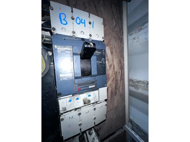 Used Merlin Gerin 600A   Electrical Breaker