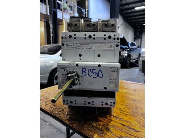 Used Moeller 400A   Electrical Breaker