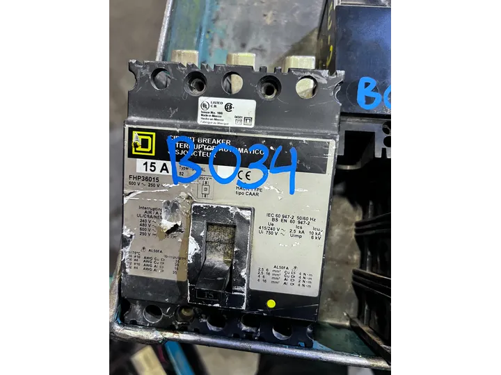 Square D 15A Electrical Breaker