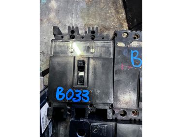 Used Square D 20A   Electrical Breaker