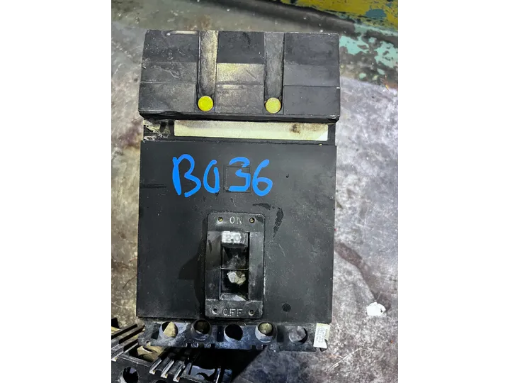 Square D 20A Electrical Breaker