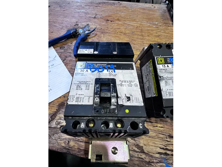 Square D 30A Electrical Breaker