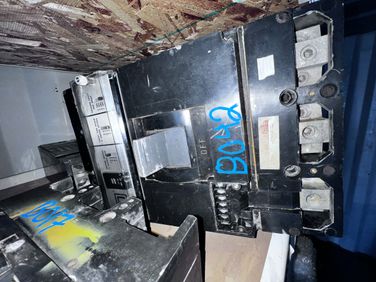 Used Square D 450A   Electrical Breaker