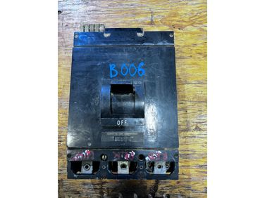 Used Square D 600A   Electrical Breaker