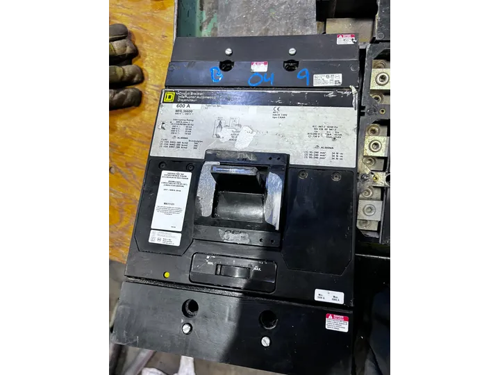 Square D 600A Electrical Breaker
