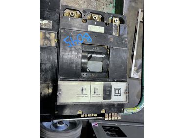 Used Square D 800A   Electrical Breaker