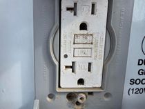 Axiom DLT-4C Light Tower