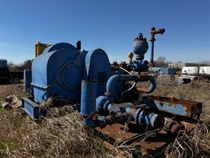 Triplex Mud Pump with CAT D398B